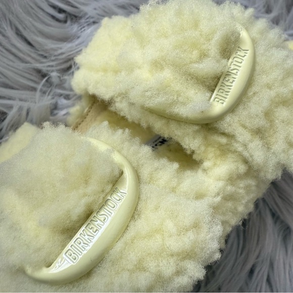 BIRKENSTOCK Arizona Big Buckle Teddy in Popcorn Yellow NWOB Size EU 38 US 7 - Picture 8 of 14